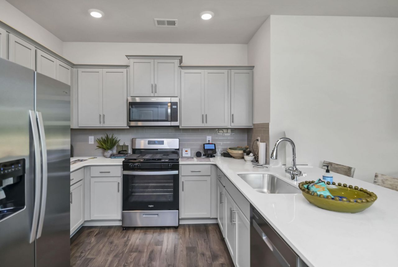 101 Tahoe Drive Photo 18