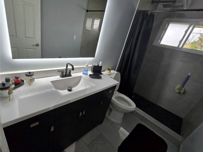 1228 Sarkies Drive NE, Warren, OH 44483 Photo 18