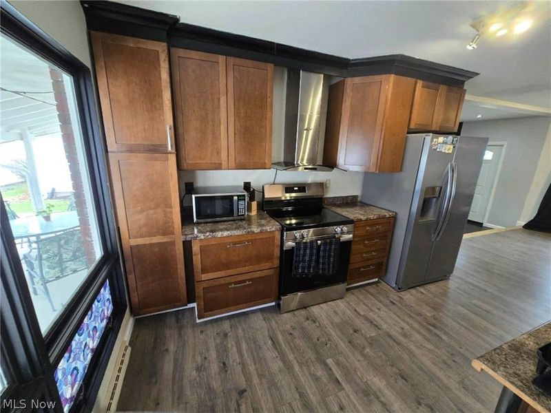 1228 Sarkies Drive NE, Warren, OH 44483 Photo 9