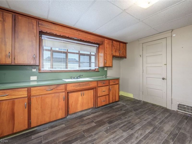 62 N Balch Street, Akron, OH 44303 Photo 11