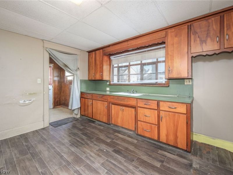 62 N Balch Street, Akron, OH 44303 Photo 13