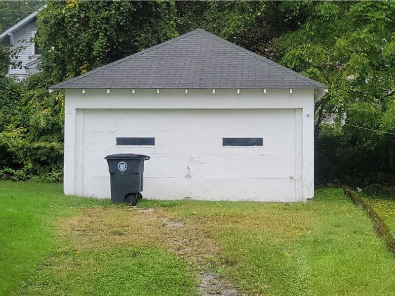 62 N Balch Street, Akron, OH 44303 Photo 37
