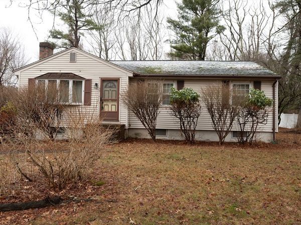 35 Forge Village Rd, Westford, MA 01886