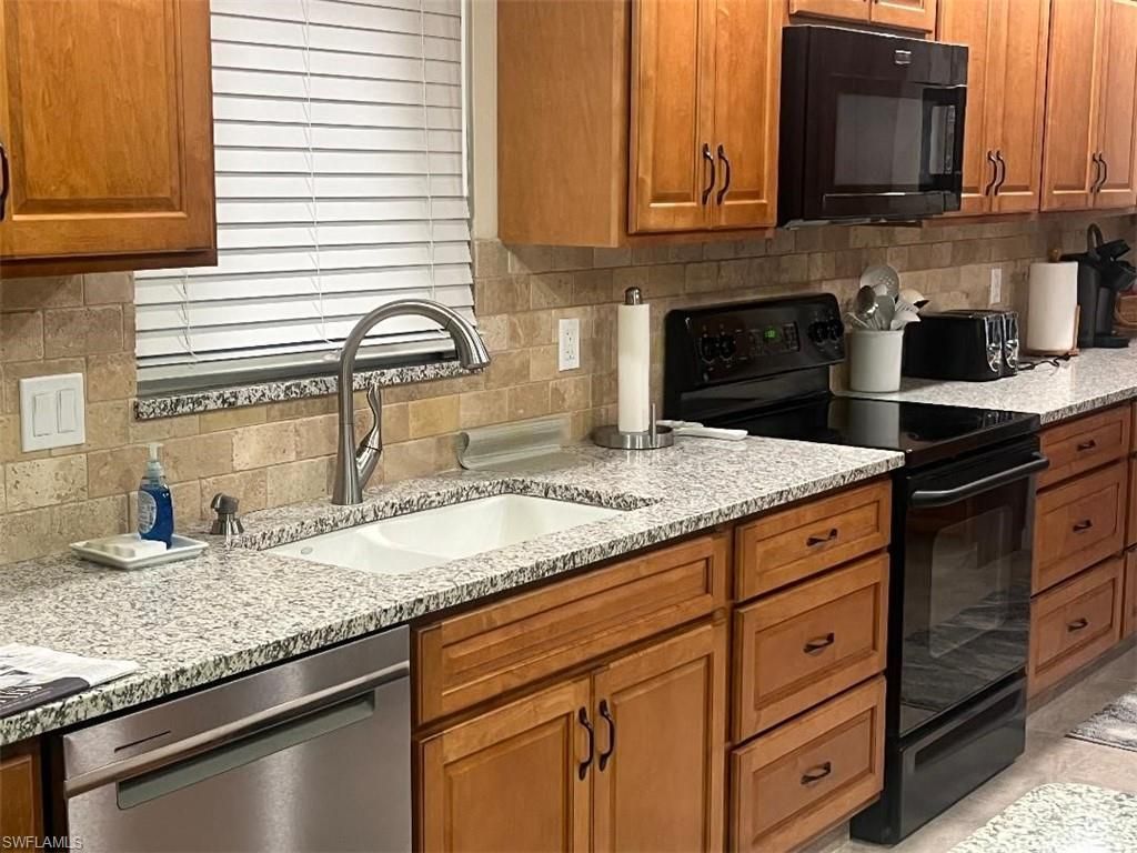 5471 Capbern Ct, Fort Myers, FL 33919 Photo