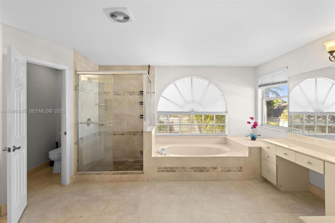 17900 SW 4th Ct , Pembroke Pines, FL 33029 Photo