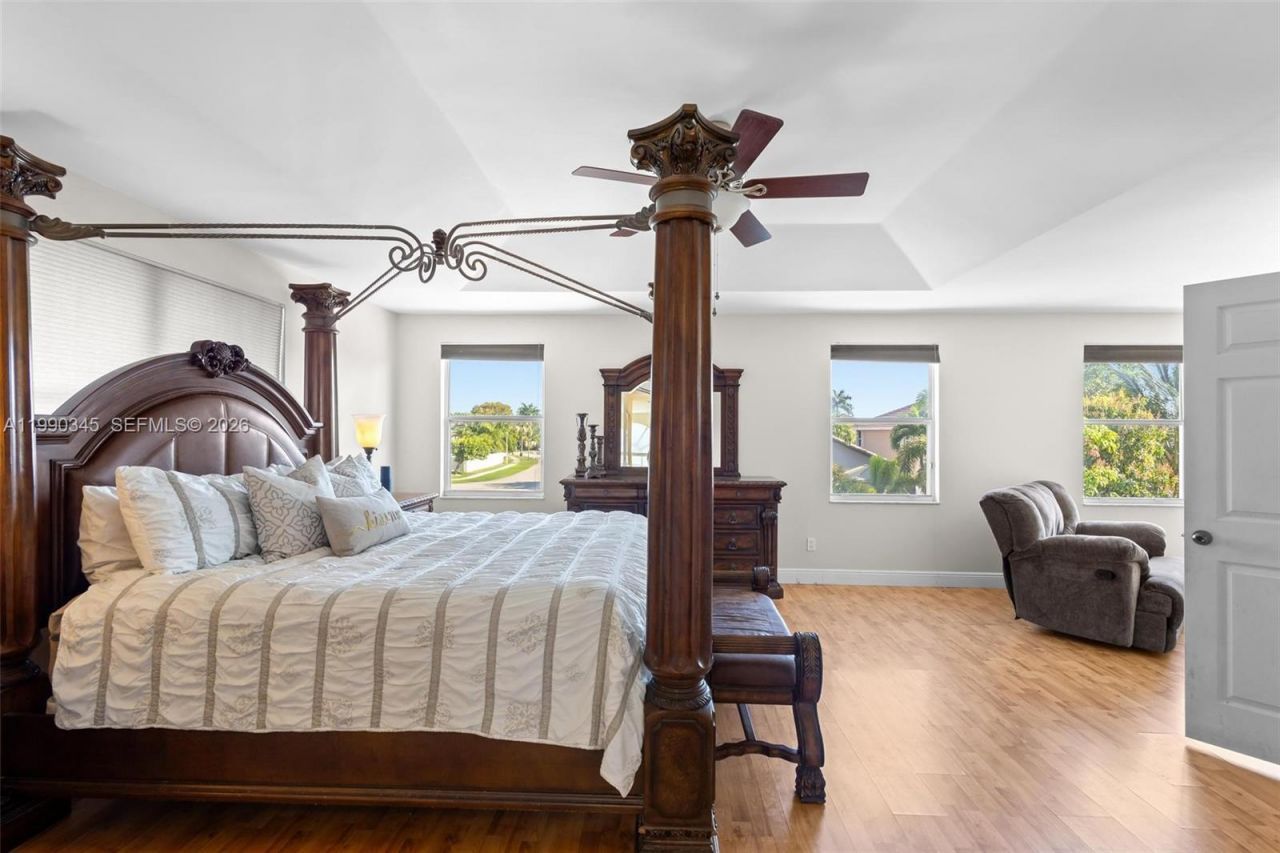 17900 SW 4th Ct , Pembroke Pines, FL 33029 Photo