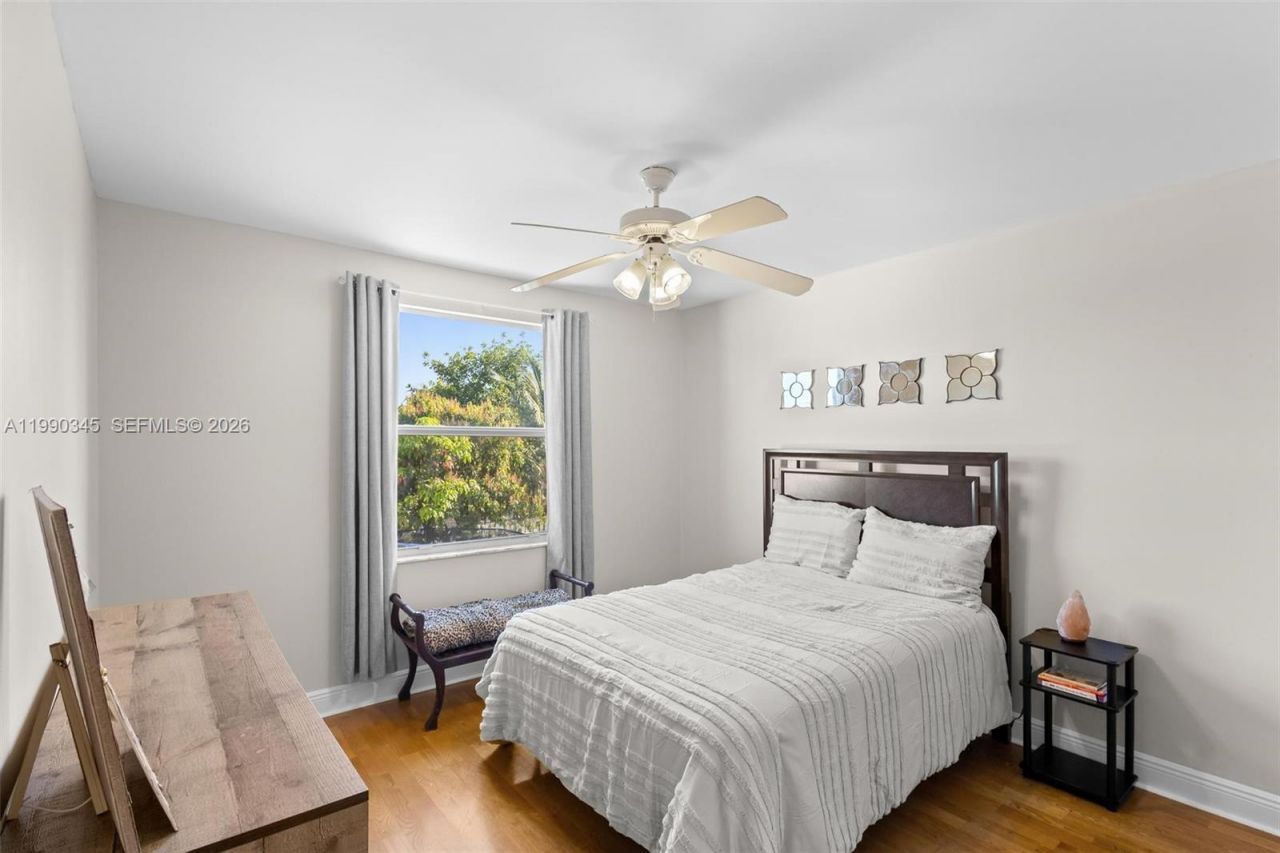 17900 SW 4th Ct, Pembroke Pines, FL 33029 Photo