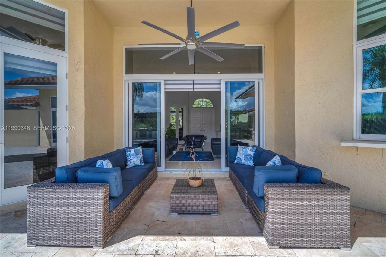 219 Landings Blvd , Weston, FL 33327 Photo