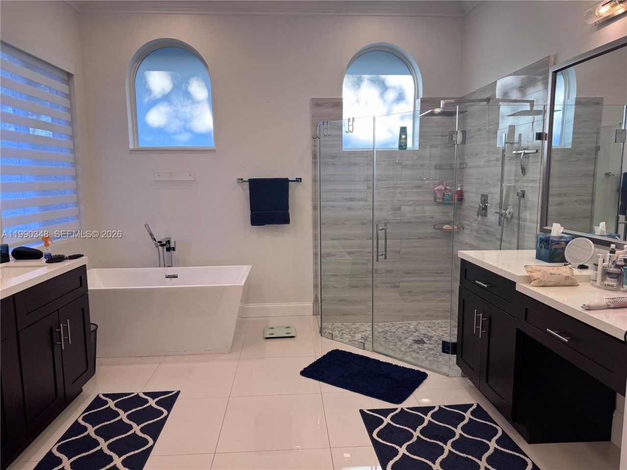 219 Landings Blvd , Weston, FL 33327 Photo