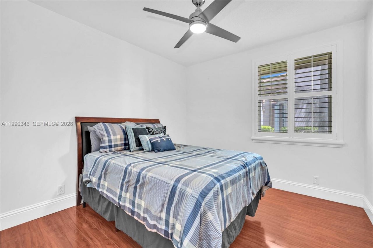 219 Landings Blvd , Weston, FL 33327 Photo