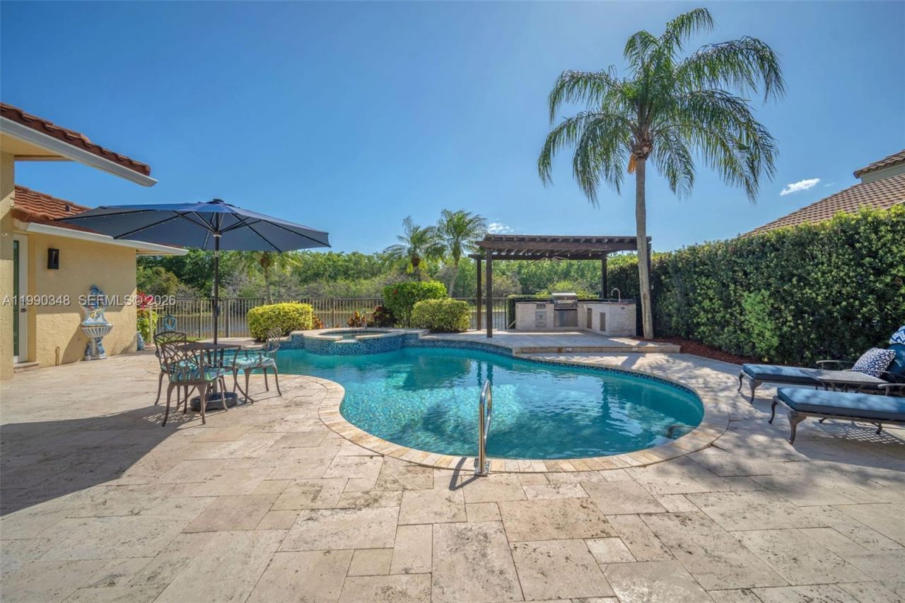 219 Landings Blvd , Weston, FL 33327 Photo