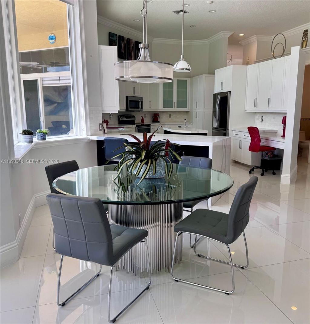 219 Landings Blvd , Weston, FL 33327 Photo