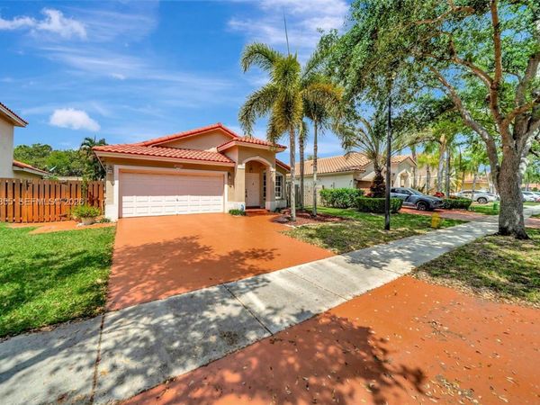 14721 Vista Verdi Rd , Davie, FL 33325