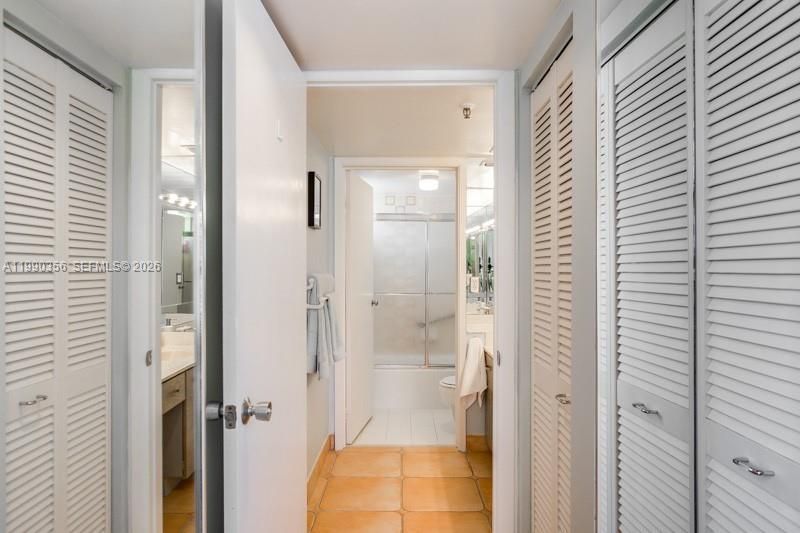 2625 Collins Av , Unit 1403, Miami Beach, FL 33140 Photo