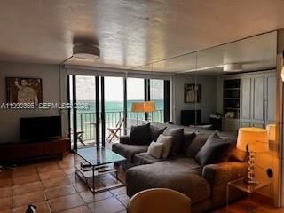 2625 Collins Av , Unit 1403, Miami Beach, FL 33140 Photo