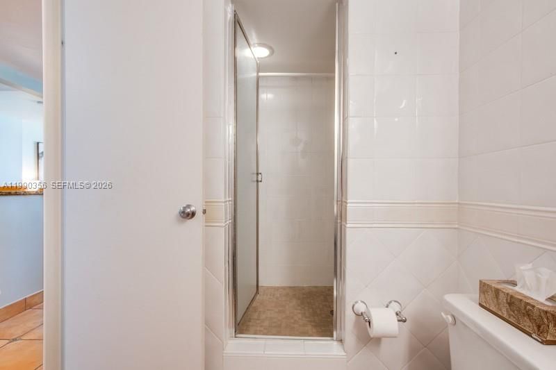 2625 Collins Av , Unit 1403, Miami Beach, FL 33140 Photo