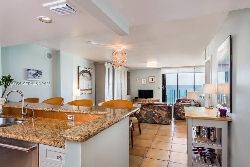 2625 Collins Av , Unit 1403, Miami Beach, FL 33140 Photo