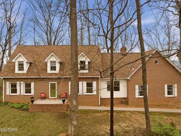 207 Strader Rd, Powell, TN 37849