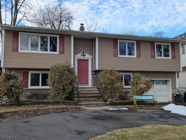 139 Halsey Rd, Parsippany-Troy Hills, NJ 07054