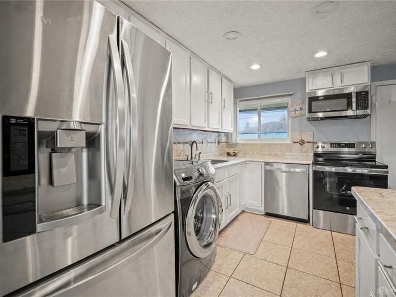 2183 Los Arrow Drive, Dayton, OH 45439 Photo 13