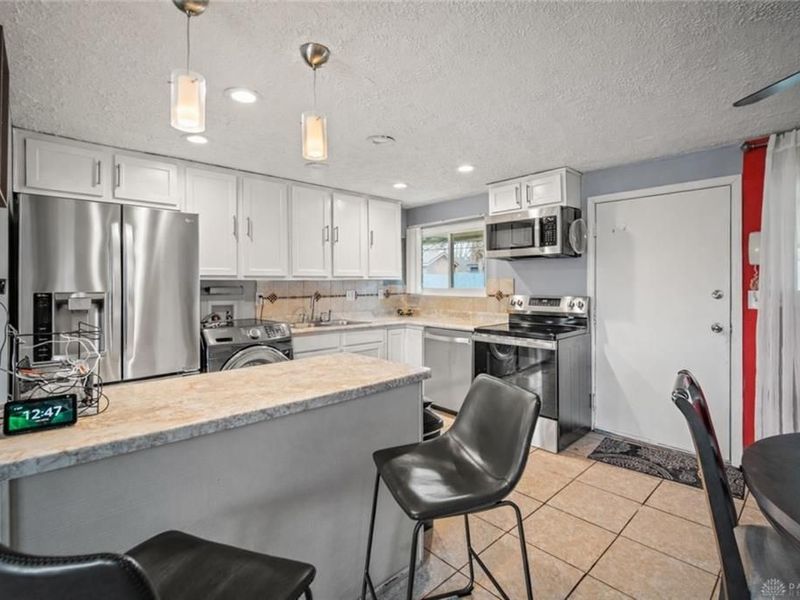 2183 Los Arrow Drive, Dayton, OH 45439 Photo 9