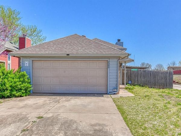 2300 Cedar Brook Drive, Moore, OK 73160