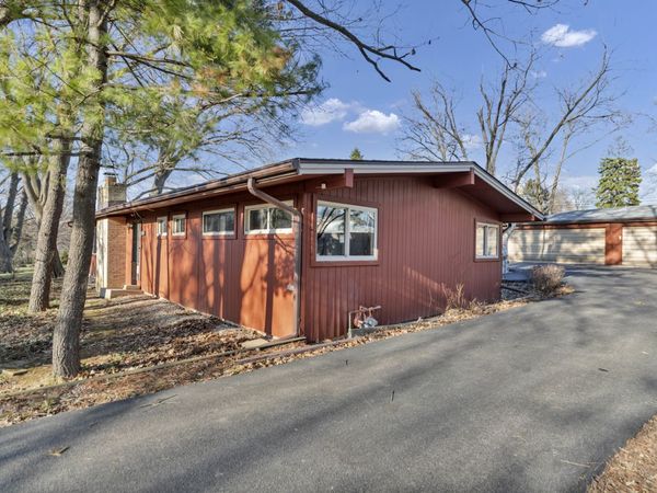 1505 S Stewart Avenue, Lombard, IL 60148