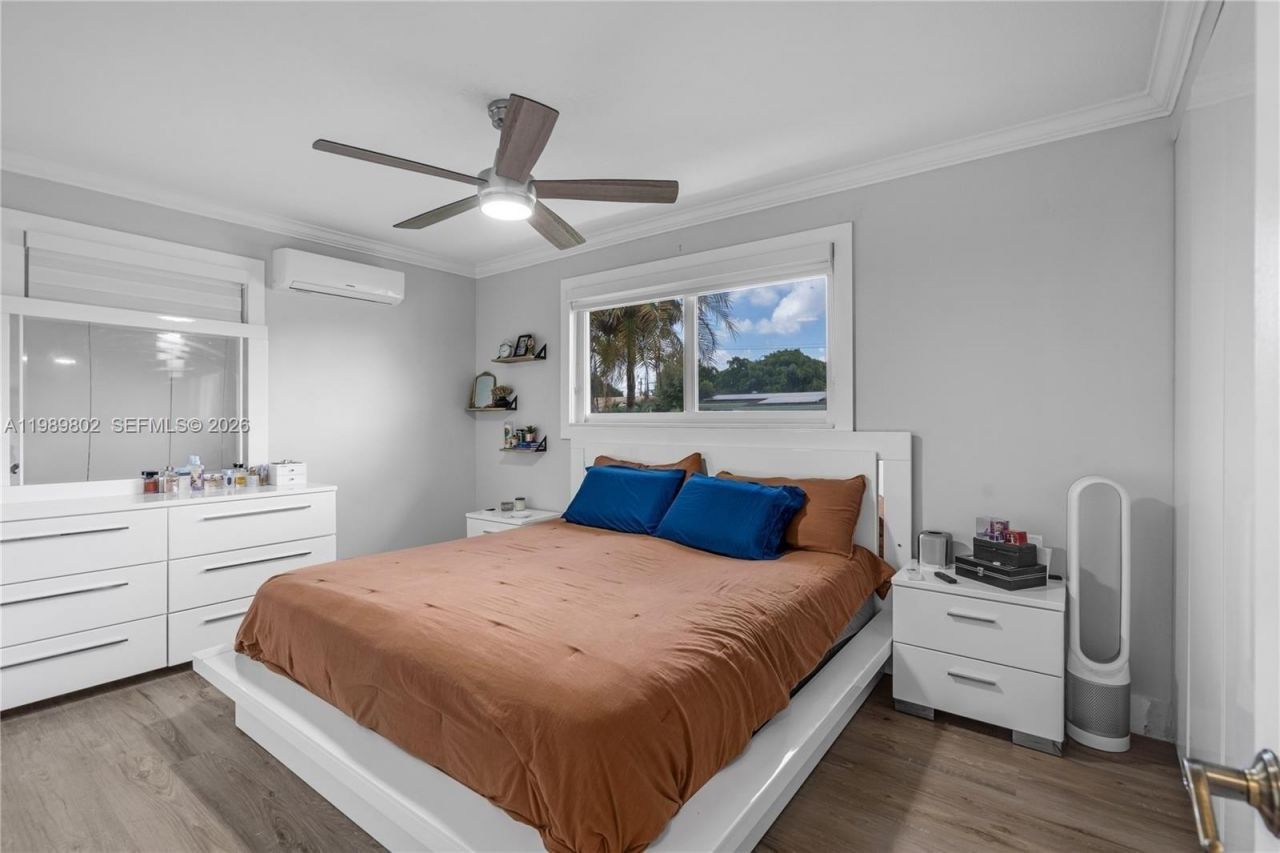 2051 Arcadia Dr , Miramar, FL 33023 Photo