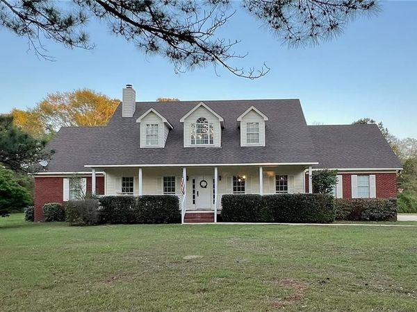 13350 Thompson Road, Wilmer, AL 36587