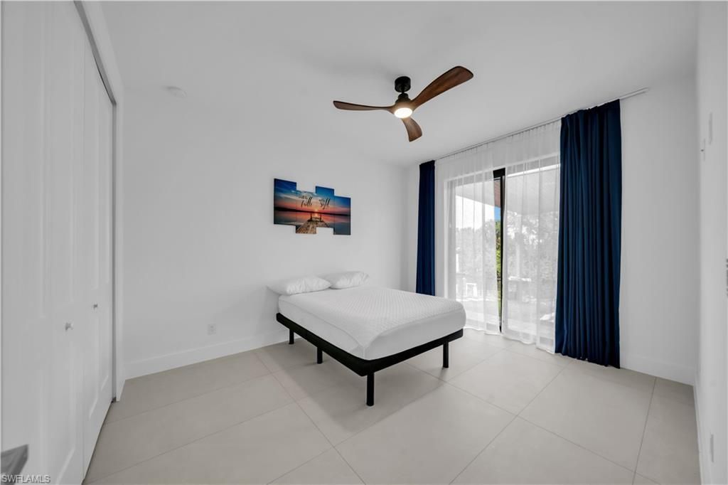 1913 NE 34th Ter , Cape Coral, FL 33909 Photo