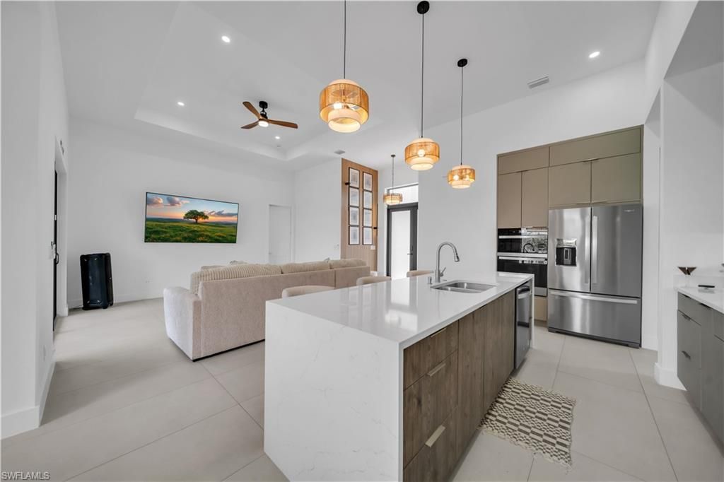 1913 NE 34th Ter, Cape Coral, FL 33909 Photo