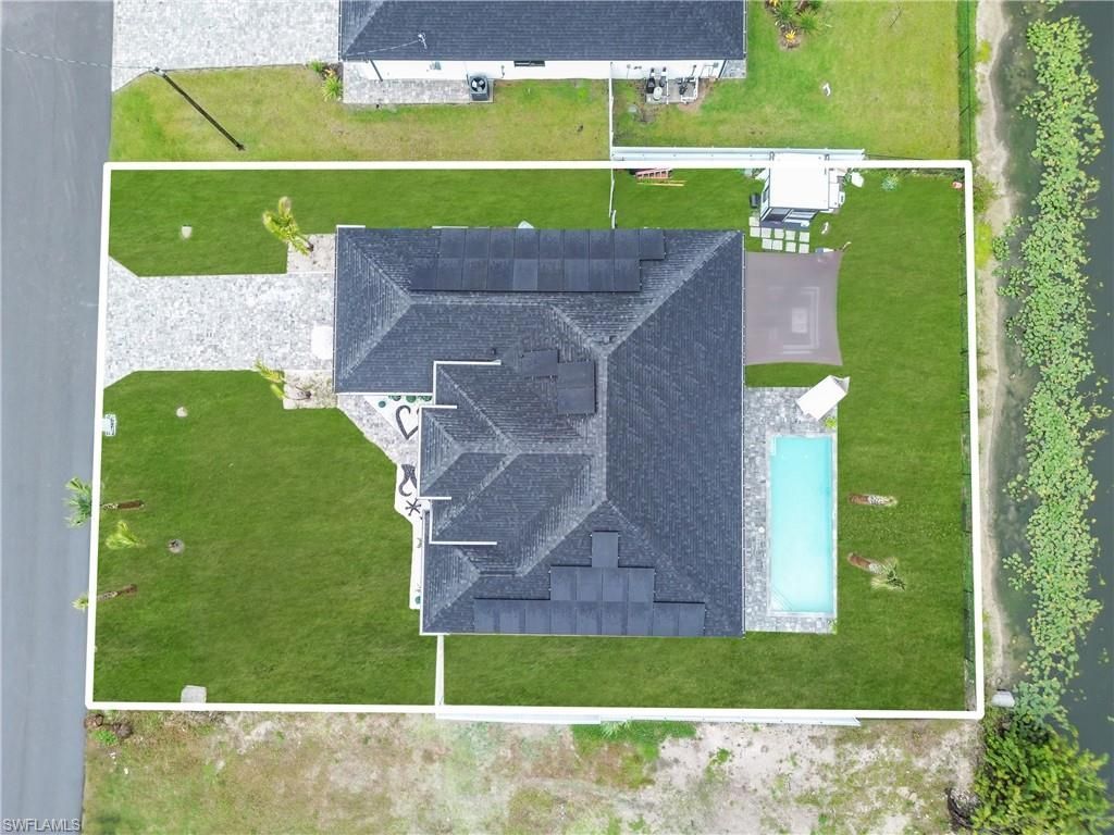 1913 NE 34th Ter, Cape Coral, FL 33909 Photo