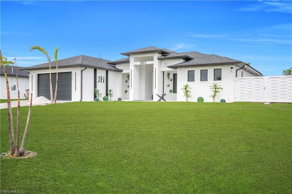 1913 NE 34th Ter, Cape Coral, FL 33909 Photo