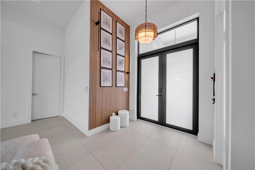 1913 NE 34th Ter, Cape Coral, FL 33909 Photo