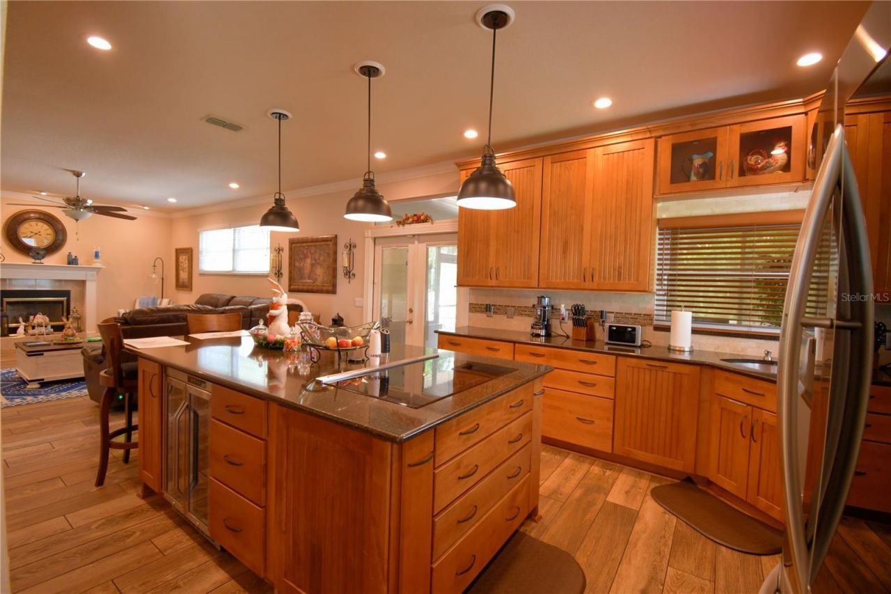 2000 Lake Ariana Boulevard , Auburndale, FL 33823 Photo