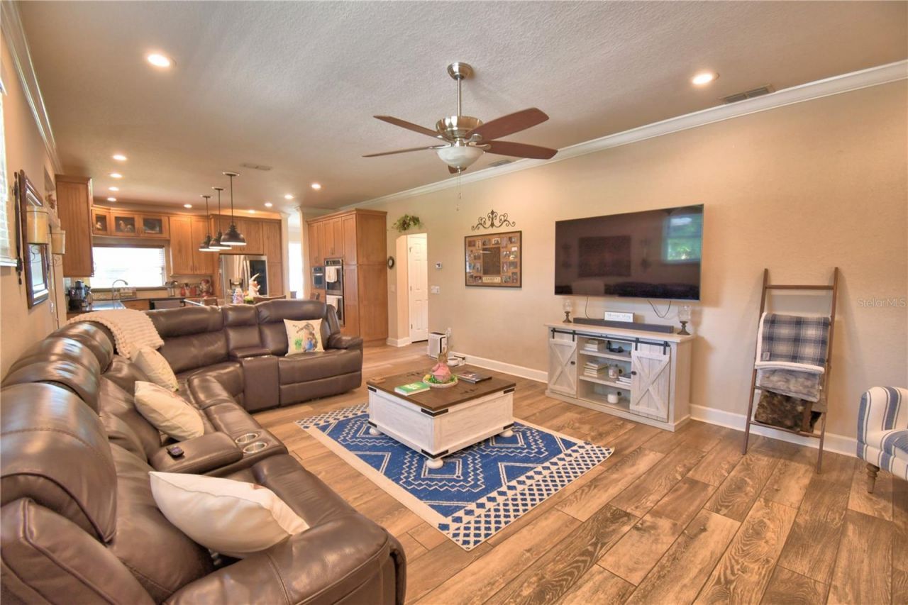 2000 Lake Ariana Boulevard , Auburndale, FL 33823 Photo