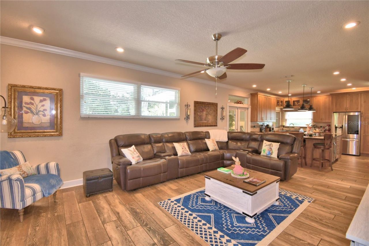 2000 Lake Ariana Boulevard , Auburndale, FL 33823 Photo