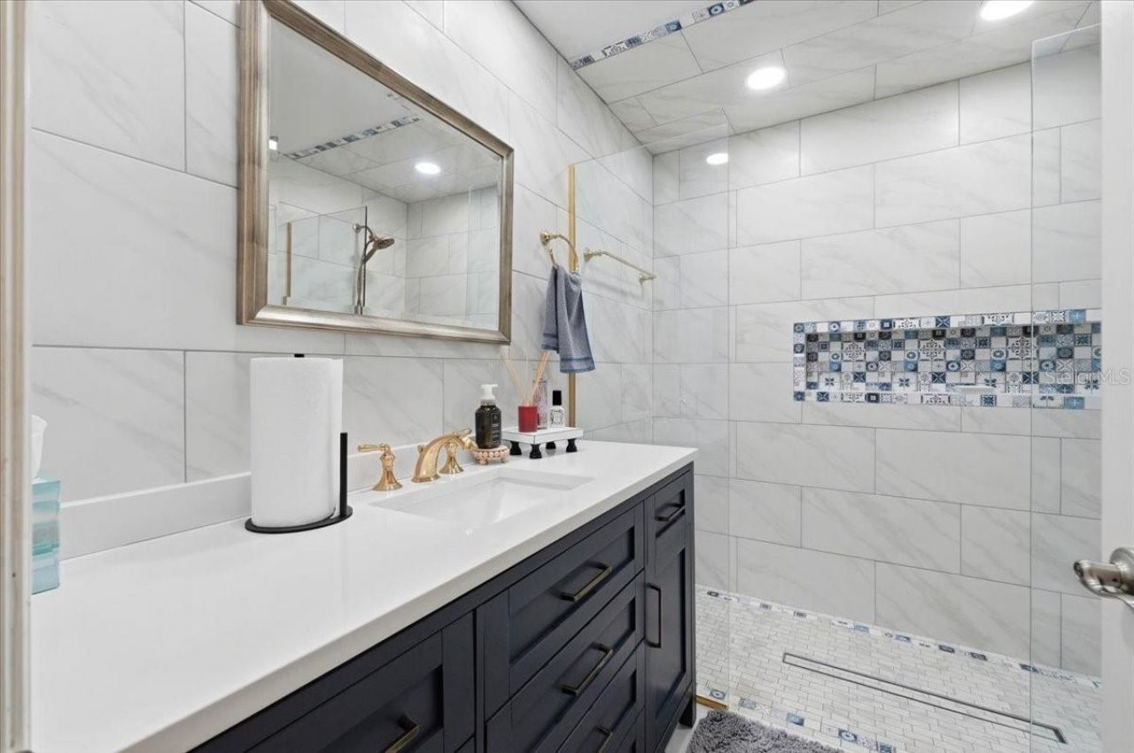 2000 Lake Ariana Boulevard , Auburndale, FL 33823 Photo