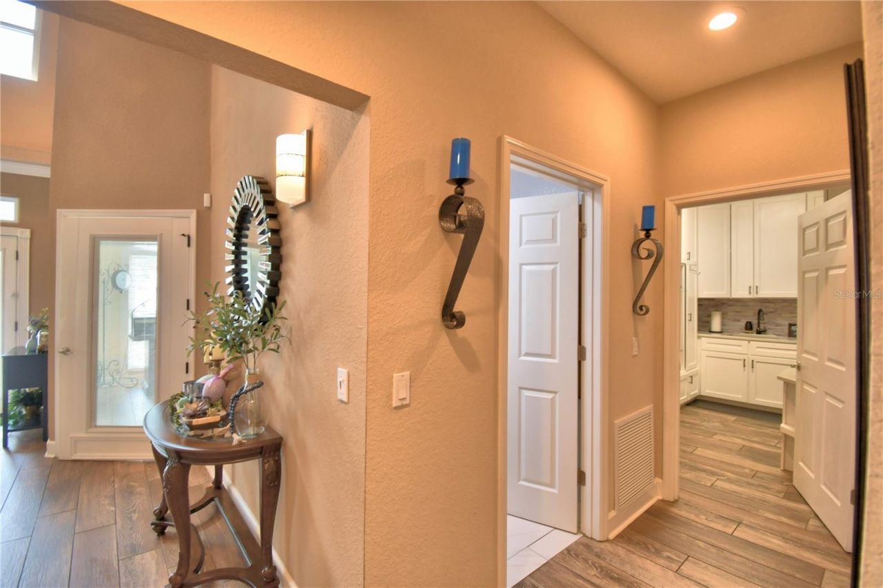 2000 Lake Ariana Boulevard , Auburndale, FL 33823 Photo