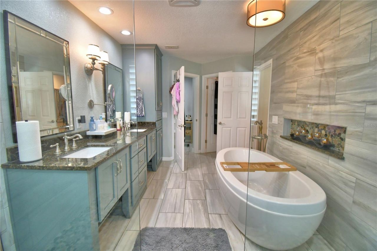 2000 Lake Ariana Boulevard , Auburndale, FL 33823 Photo