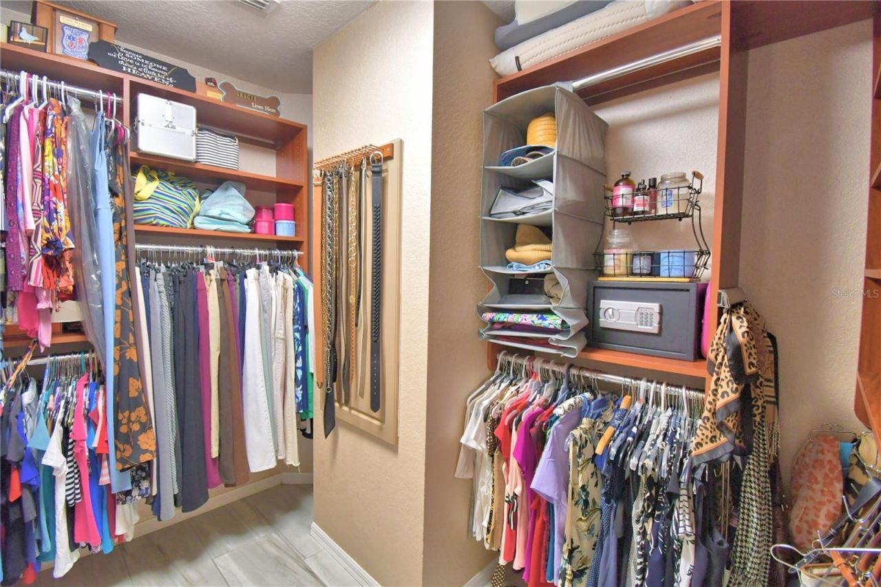 2000 Lake Ariana Boulevard , Auburndale, FL 33823 Photo