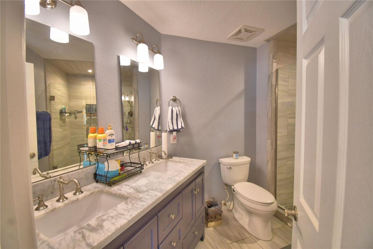 2000 Lake Ariana Boulevard , Auburndale, FL 33823 Photo