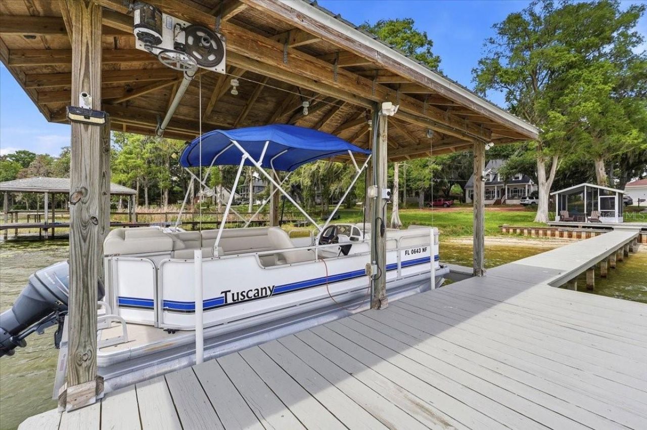 2000 Lake Ariana Boulevard , Auburndale, FL 33823 Photo