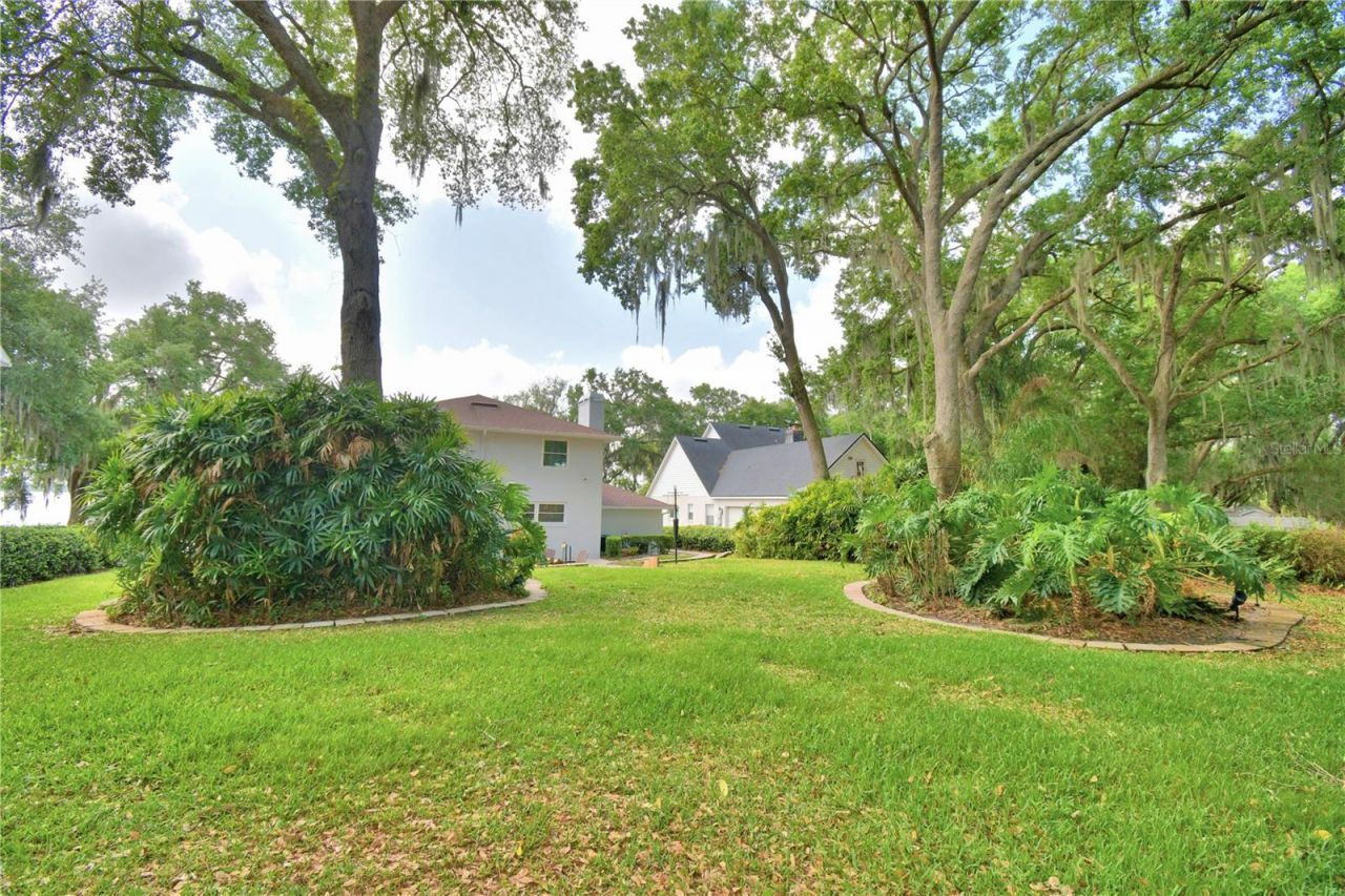 2000 Lake Ariana Boulevard , Auburndale, FL 33823 Photo