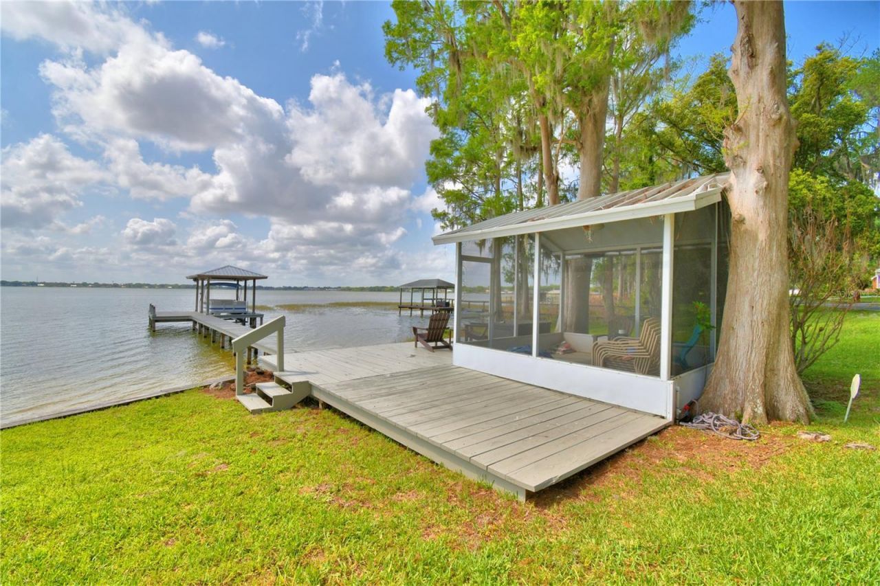 2000 Lake Ariana Boulevard , Auburndale, FL 33823 Photo