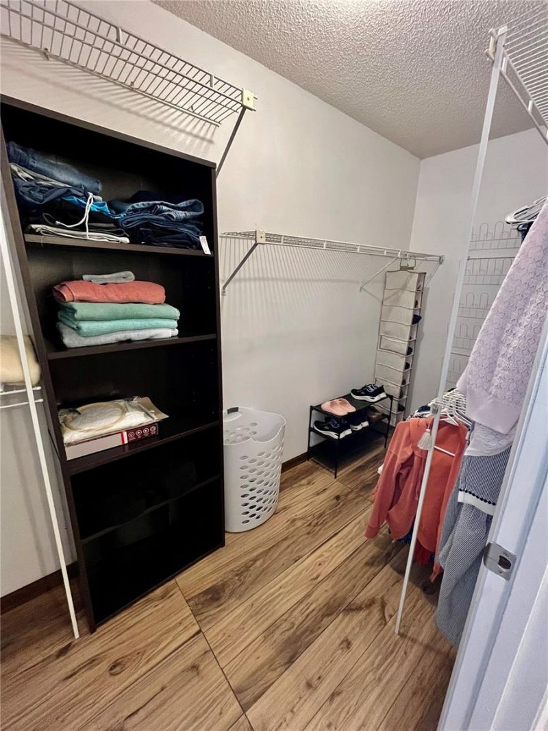 9120 Queen Elizabeth Court , Orlando, FL 32818 Photo