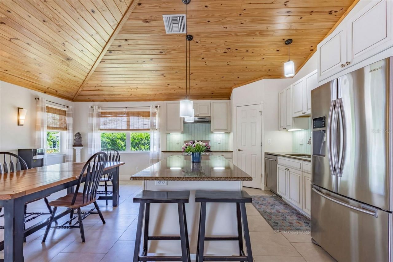 7655 Myrsine Circle, Bokeelia, FL 33922 Photo