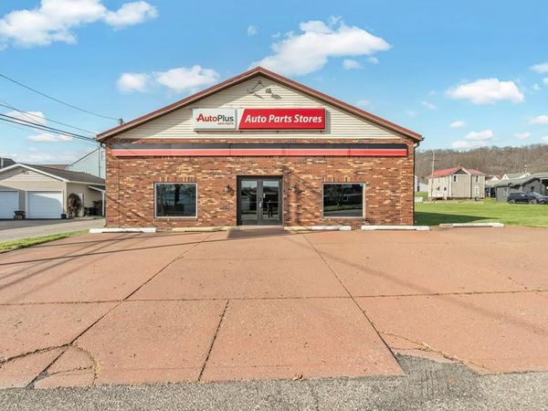 274 Monroe Avenue, New Martinsville, WV 26155