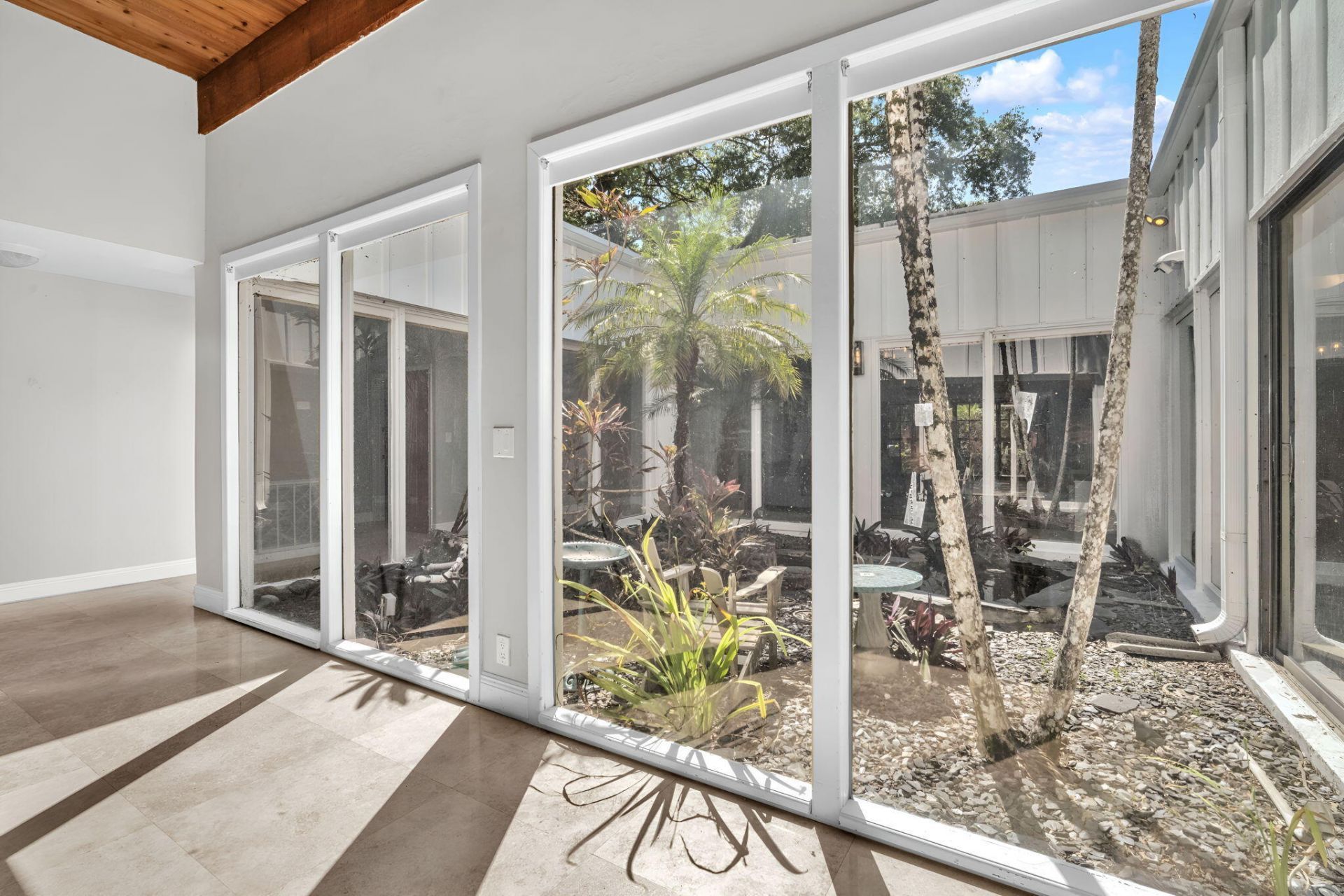 5820 SW 37th Terrace, Fort Lauderdale, FL 33312 Photo