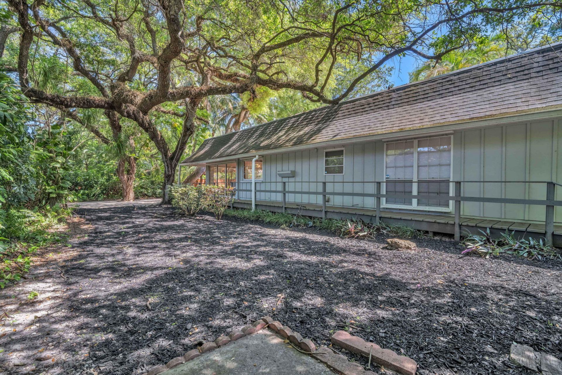 5820 SW 37th Terrace, Fort Lauderdale, FL 33312 Photo